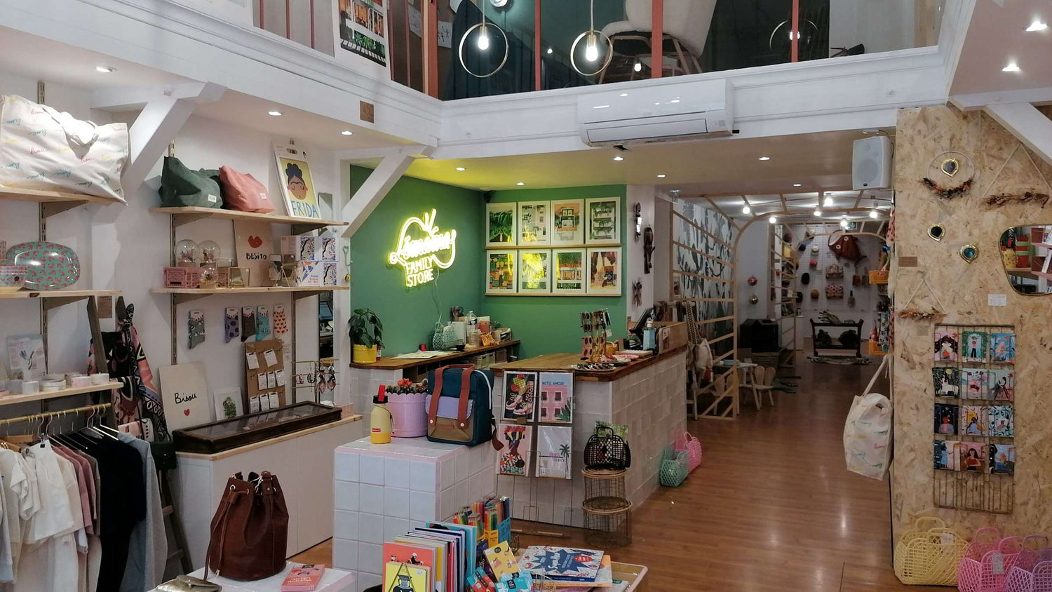 Boutique Lémamas à Lyon revendeur Loumio Paris